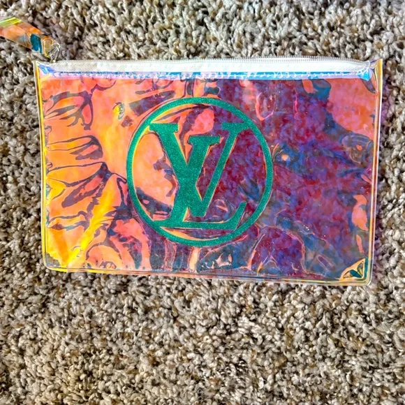 LV Fashion Multicolor Iridescent Pouch - Picture 1 of 1